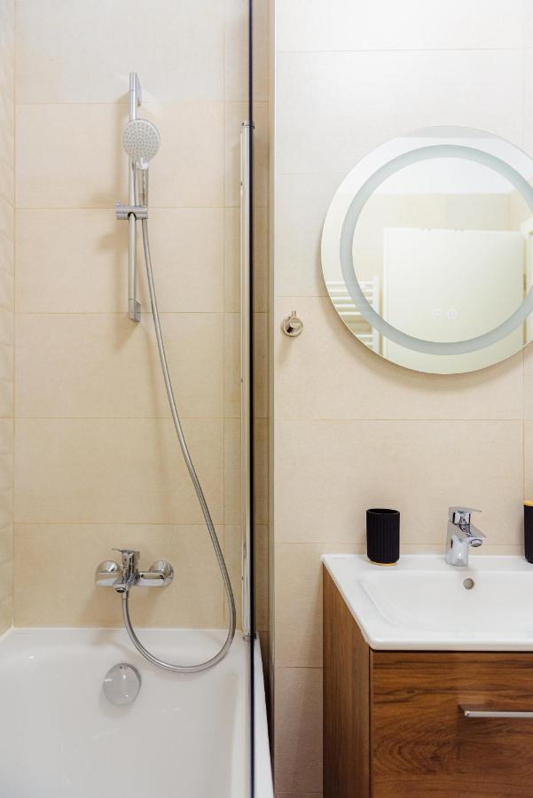 New Luxury City Center Studio Bucarest Esterno foto